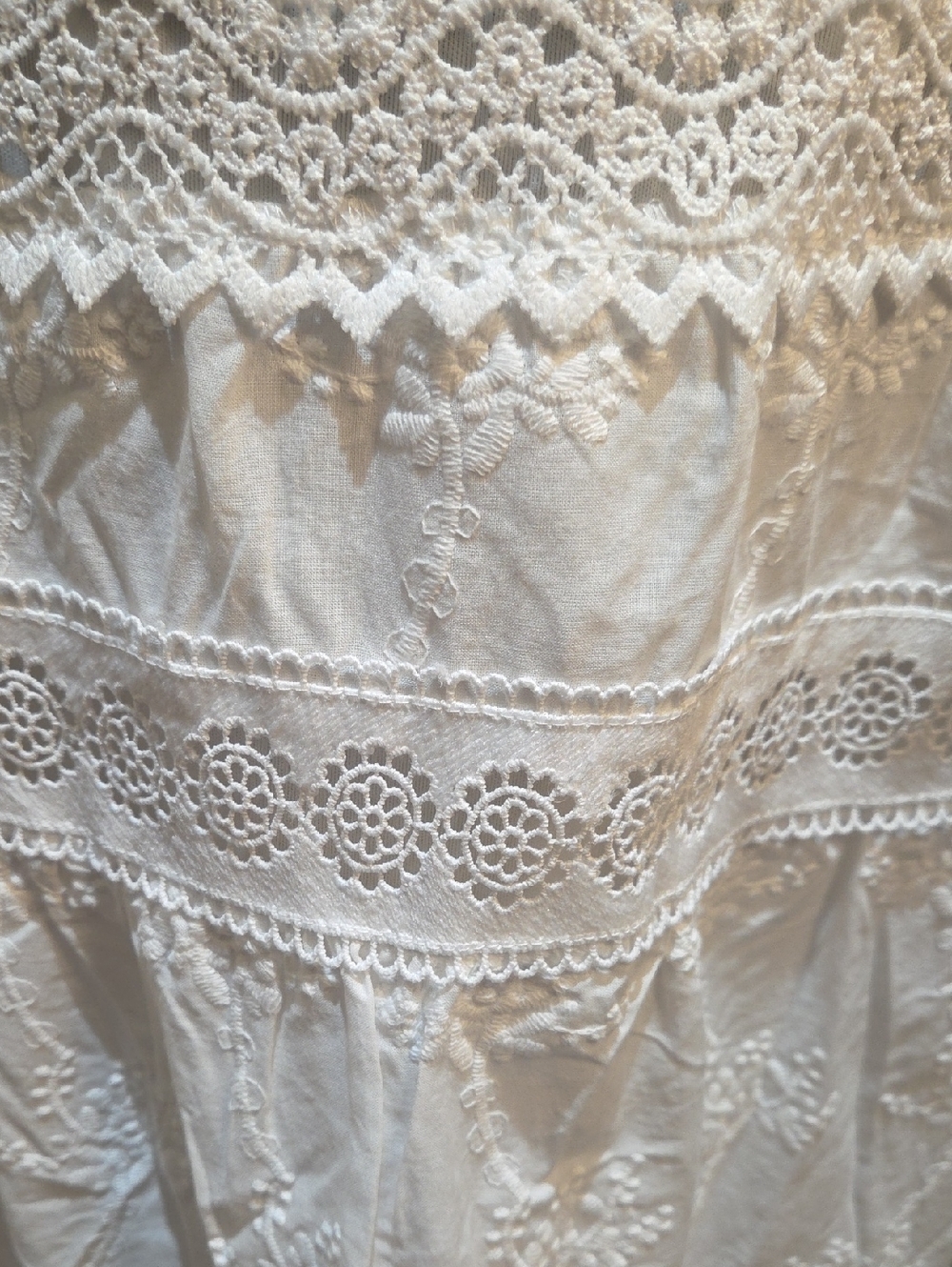 Laura Ashley White Eyelet Maxi Skirt - Picture 14 of 16